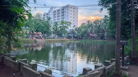 Hall pond, Jagannath Hall